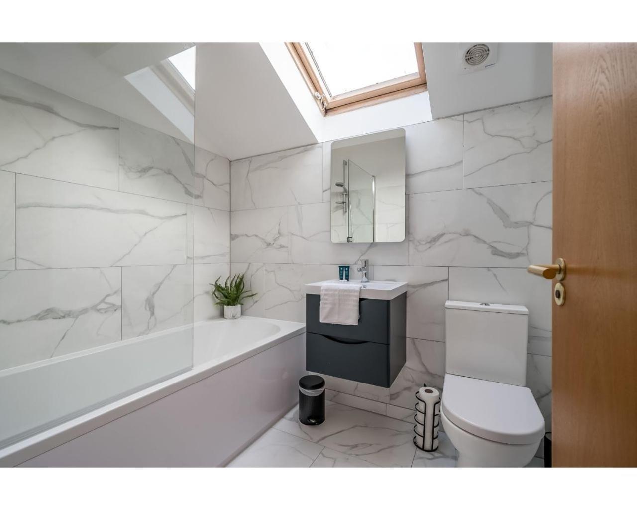 Central Belfast Apartments Pottinger'S Quay 외부 사진